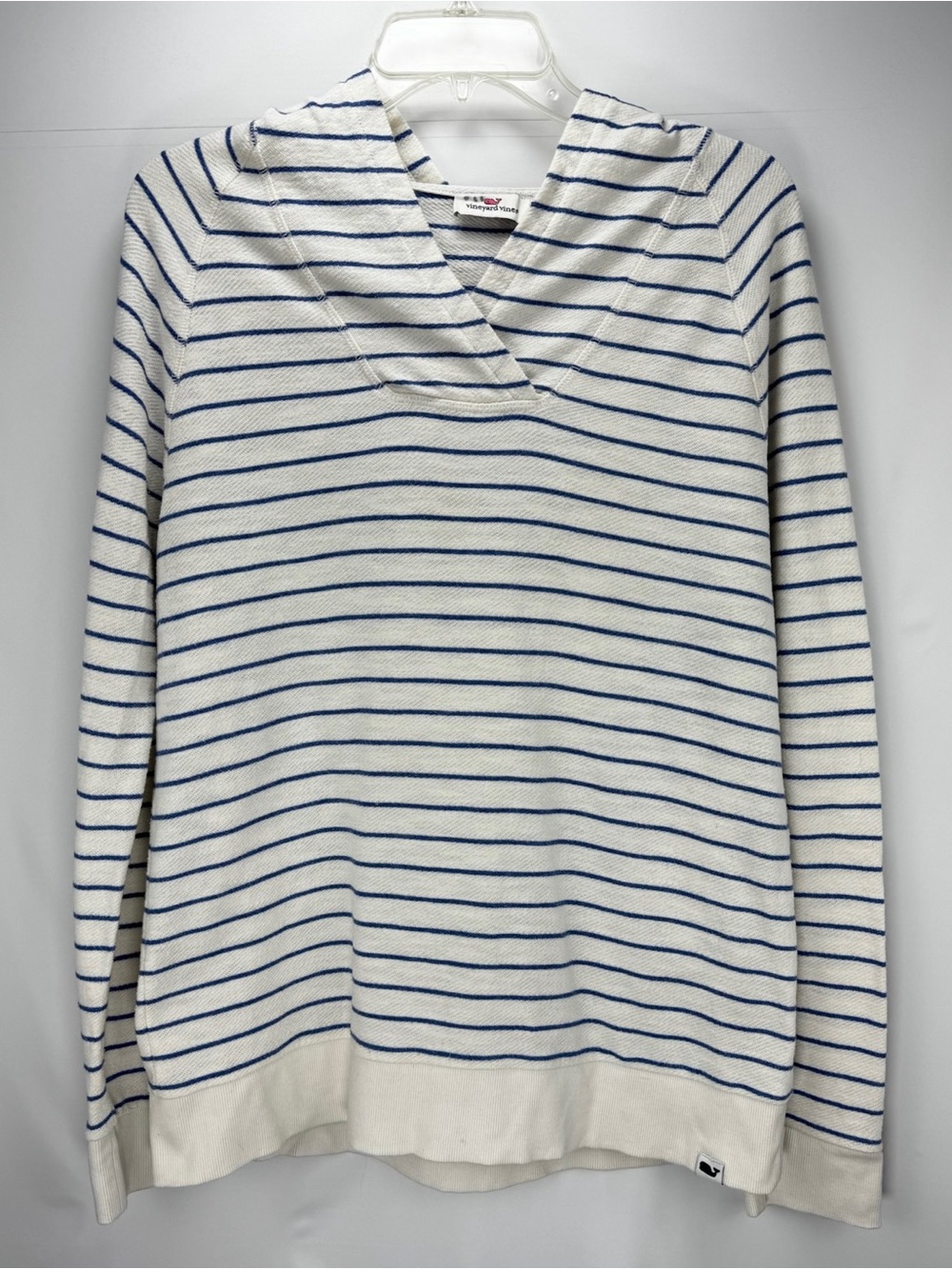 Vineyard Vines Women’s Striped V-Neck Hoodie Sweater - White & Blue